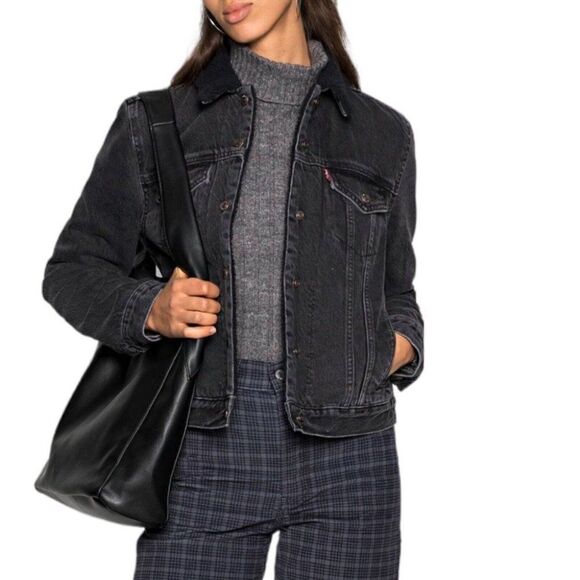 Levis Ex-Boyfriend Sherpa Lined Corduroy Trucker Jacket Charcoal